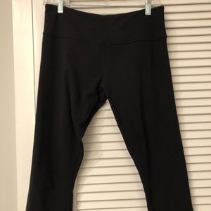 Wunder Under Lululemon Crop Leggings